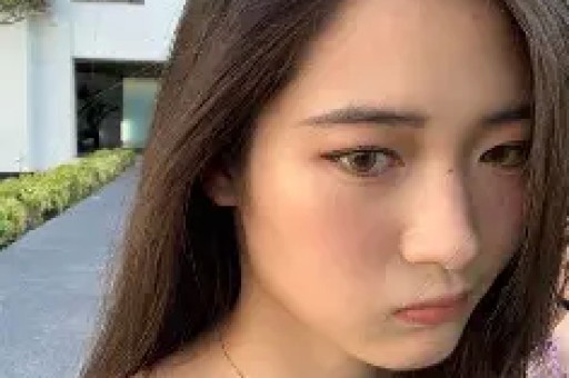 【庐小苑带您追剧】网红父母互撕夺子 法理情理如何裁判