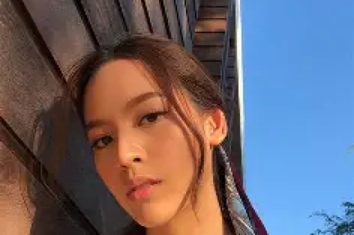 镜头前喊家人镜头后藏脏乱！网红鹿哈或面临269亿天价赔偿