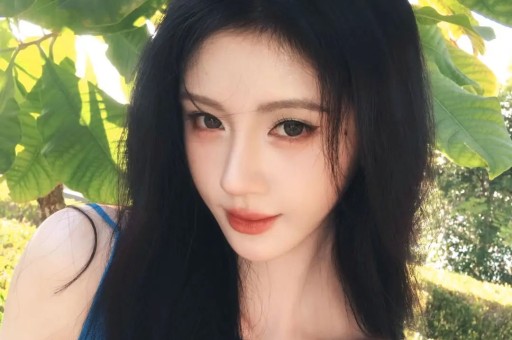张子枫唯一恋情被扒：倒贴资源、忍劈腿、分手暴瘦为爱自残